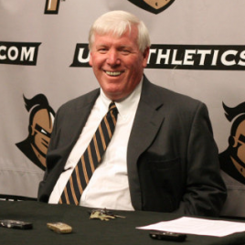 UCF Head Coach George O'Leary Speaks in Downtown Orlando Wednesday Night